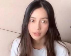 杨颖素颜生活照